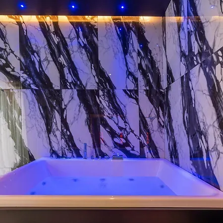 Amari120suite&spa Отель типа 