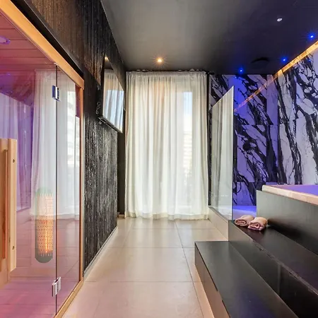 فندق مبيت وإفطار Amari120suite&spa *